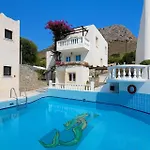 - Sleeps 10 - Parking - Garden - Pool Διαμέρισμα *