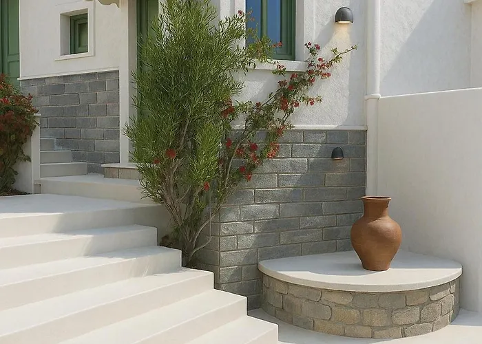 - Sleeps 10 - Parking - Garden - Pool * הרסוניסוס